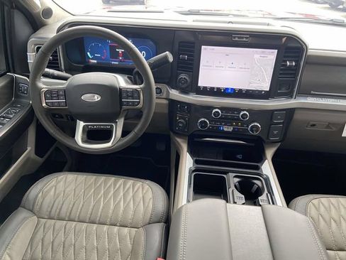 Used 2026 Ford F250 Platinum w/ Platinum Plus Package AWD/4WD image 14