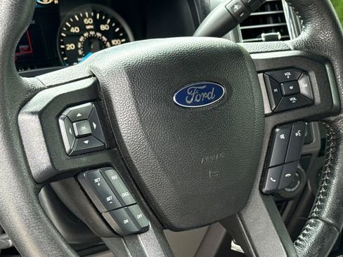 Used 2016 Ford F150 XLT w/ Equipment Group 302A Luxury image 24