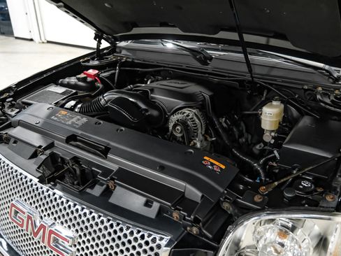 Used 2013 GMC Yukon Denali image 51