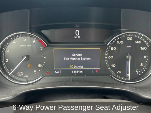 Used 2019 Cadillac XT4 Premium Luxury FWD image 16