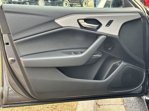 Used 2023 Acura TLX image 14