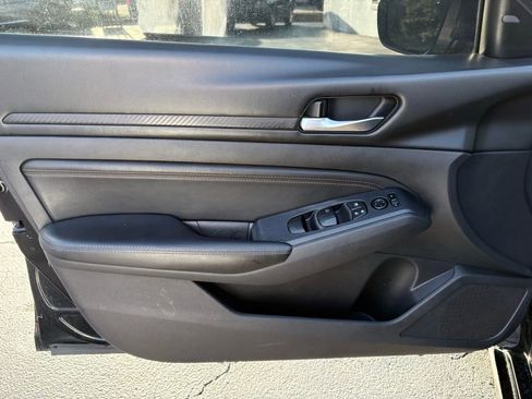 Used 2020 Nissan Altima 2.5 SR image 10