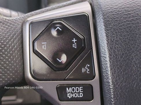 Used 2019 Toyota Tacoma Limited image 28