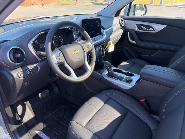 New 2026 Chevrolet Blazer LT w/ Sound & Technology Package AWD/4WD image 27