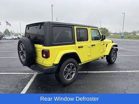 Used 2023 Jeep Wrangler Sahara image 6