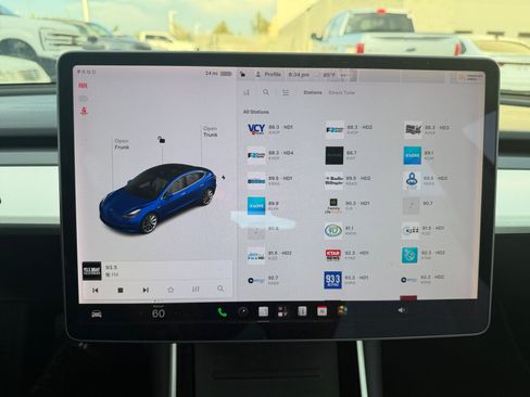 Used 2019 Tesla Model 3 Long Range AWD/4WD image 23
