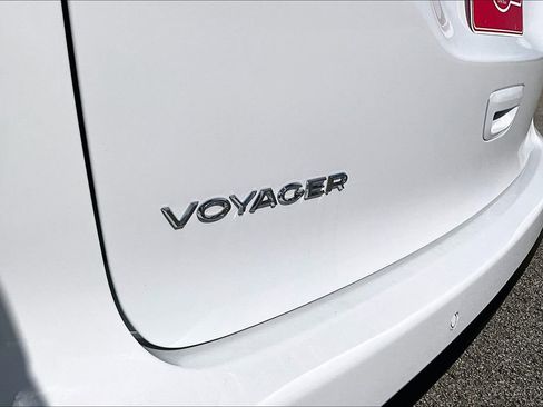 New 2025 Chrysler Voyager LX FWD image 15
