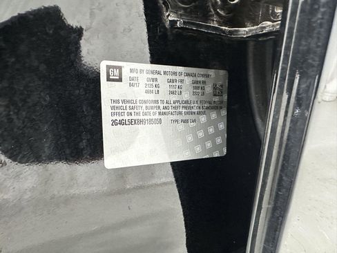 Used 2017 Buick Regal Sport Touring FWD image 31