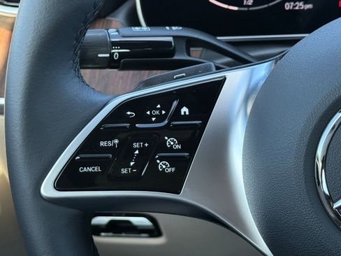 New 2026 Mercedes-Benz C 300 4MATIC Sedan image 17