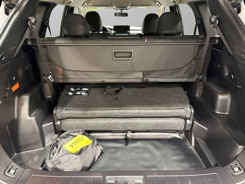 Used 2023 Mitsubishi Outlander SE AWD/4WD image 5