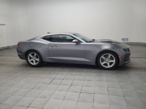Used 2021 Chevrolet Camaro LT w/ Technology Package RWD image 11