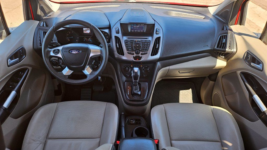 Used 2015 Ford Transit Connect XLT FWD image 5