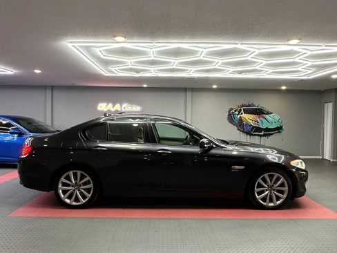 Used 2011 BMW 535i xDrive Sedan image 7