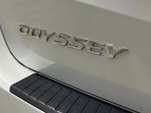 New 2026 Honda Odyssey Touring image 6
