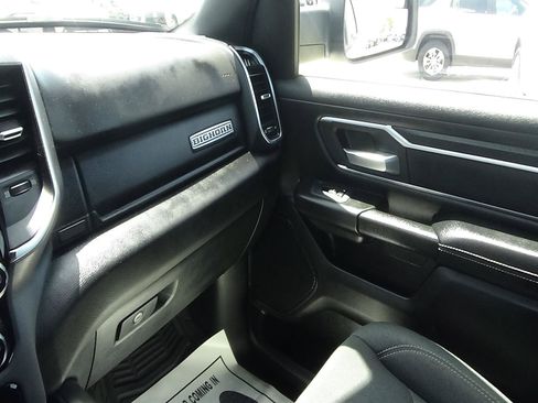 Certified 2025 RAM 1500 Big Horn AWD/4WD image 30