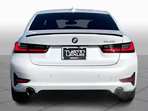 Used 2019 BMW 330i Sedan w/ Convenience Package image 4