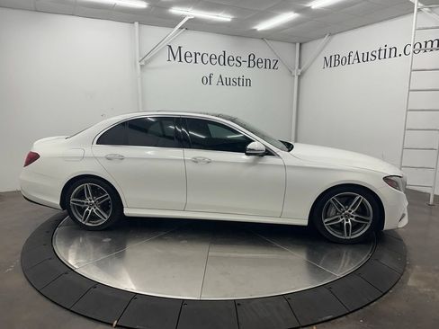 Used 2019 Mercedes-Benz E 300 image 6