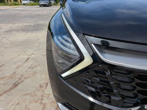 Certified 2024 Kia Sportage SX Prestige AWD/4WD image 10