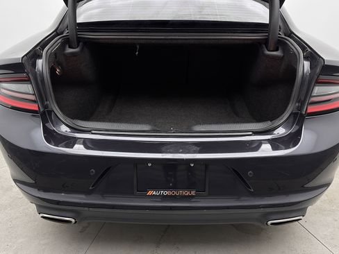 Used 2019 Dodge Charger SXT image 28