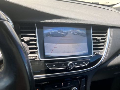 Used 2021 Buick Encore Preferred w/ Safety Package II FWD image 26
