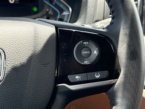 Used 2024 Honda Odyssey Touring image 29