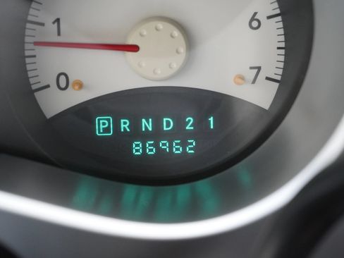 Used 2007 Mitsubishi Raider LS AWD/4WD image 18