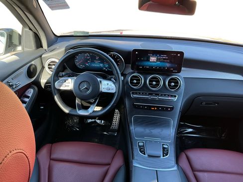 Used 2022 Mercedes-Benz GLC 300 image 14