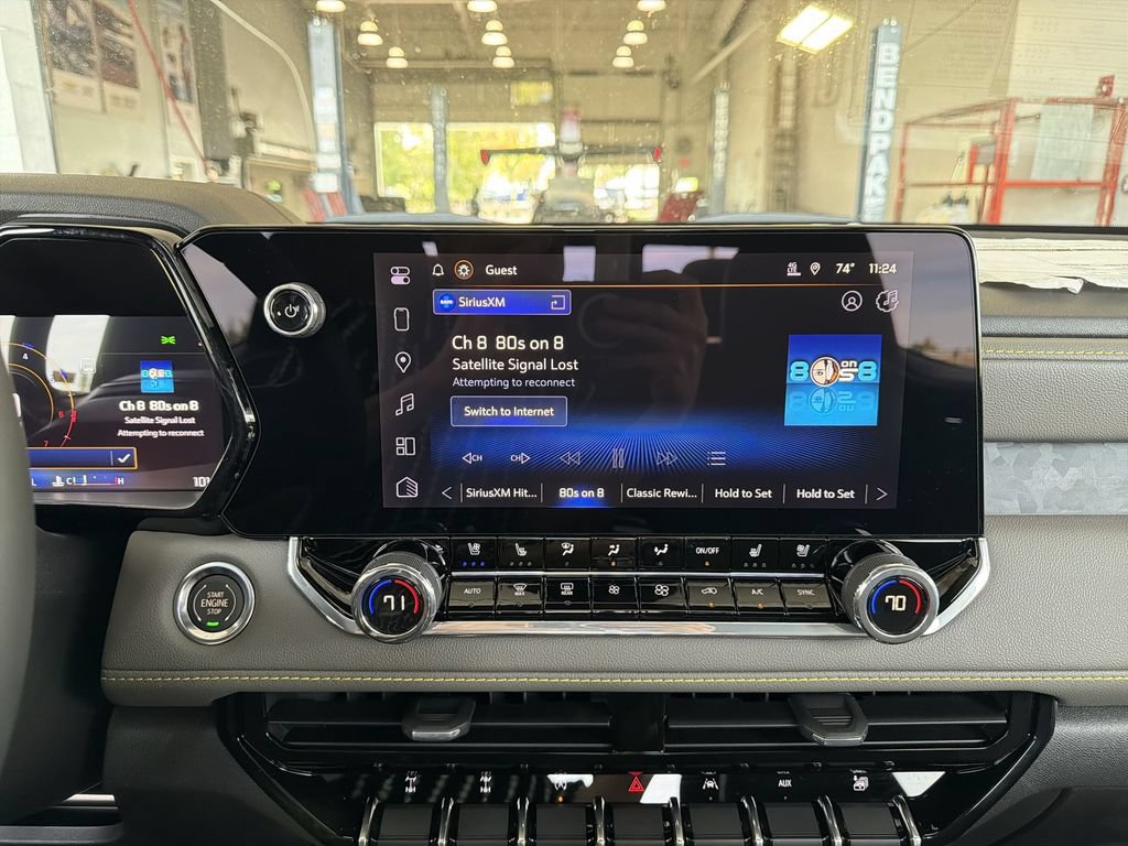 New 2026 Chevrolet Colorado ZR2 w/ Technology Package AWD/4WD image 15