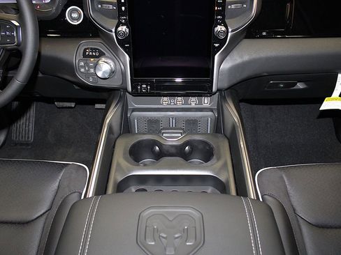 New 2026 RAM 1500 Laramie w/ Night Edition AWD/4WD image 22