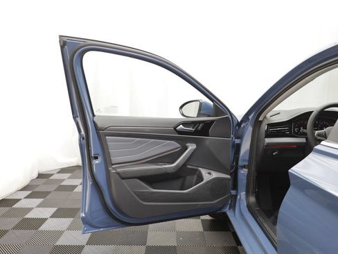 New 2026 Volkswagen Jetta SEL FWD image 5