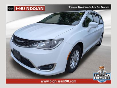 Used 2018 Chrysler Pacifica Touring-L