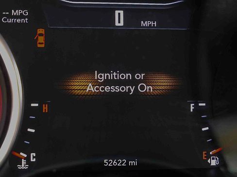 Used 2016 Dodge Challenger R/T Scat Pack w/ Leather Interior Group image 11