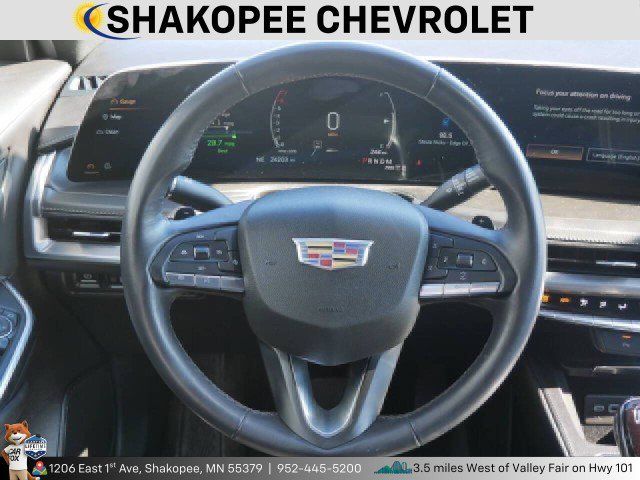 Used 2024 Cadillac XT4 Premium Luxury AWD/4WD image 9