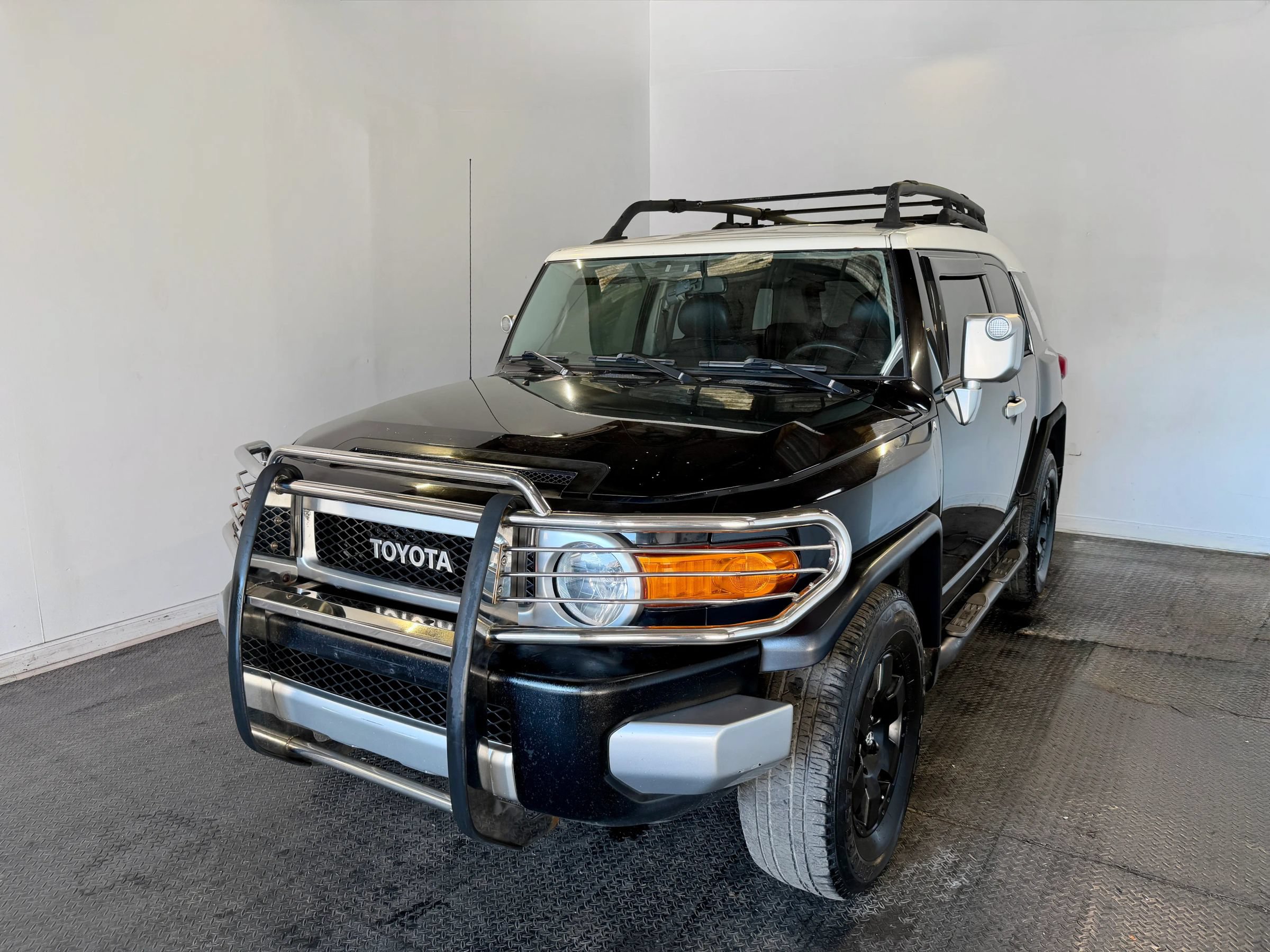 Used 2007 Toyota FJ Cruiser 4WD w/ Convenience Pkg image 32