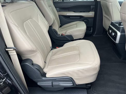 Used 2024 Ford Expedition Max Limited image 33