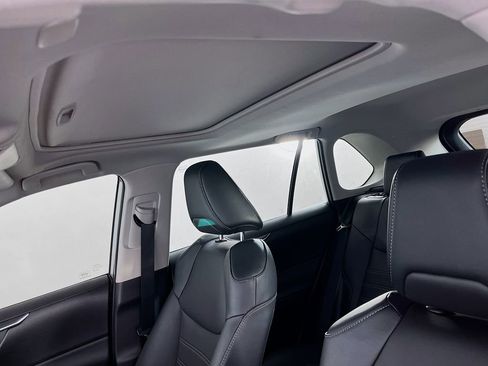 Used 2025 Toyota RAV4 XLE Premium image 24