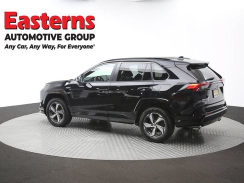 Used 2022 Toyota RAV4 SE AWD/4WD image 65