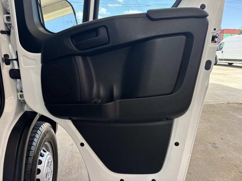 Used 2023 RAM ProMaster 2500 FWD image 15