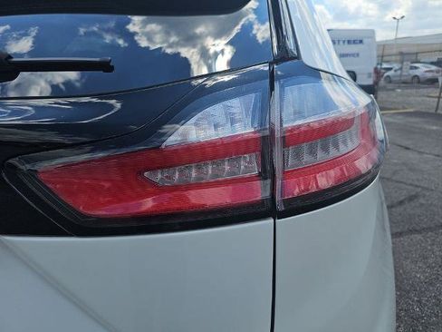 Certified 2024 Ford Edge ST-Line AWD/4WD image 34