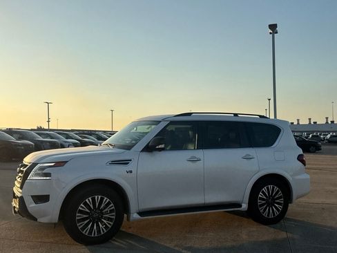 Used 2021 Nissan Armada SL w/ Midnight Edition Package RWD image 12