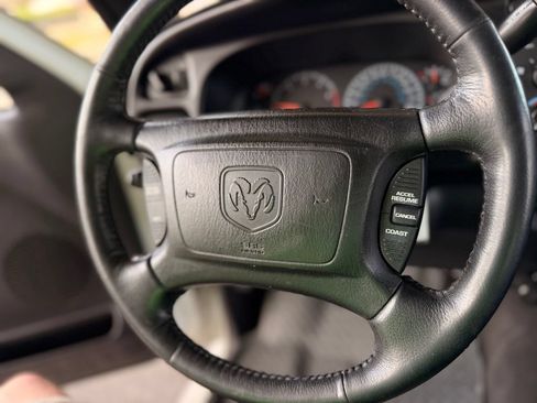 Used 2001 Dodge Ram 1500 Truck 2WD Quad Cab image 30