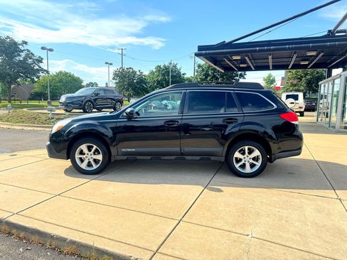 Used 2013 Subaru Outback 2.5i Premium w/ Popular Pkg 1B image 8