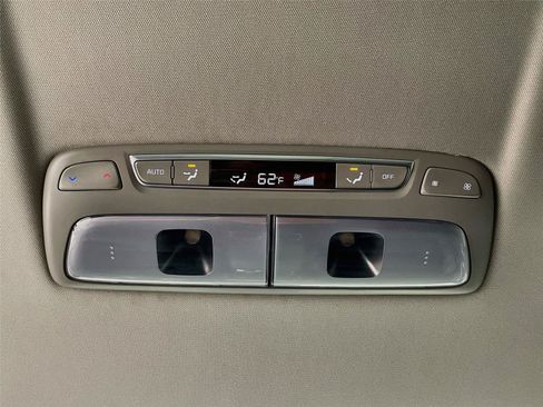 Used 2024 Kia Telluride EX FWD image 29