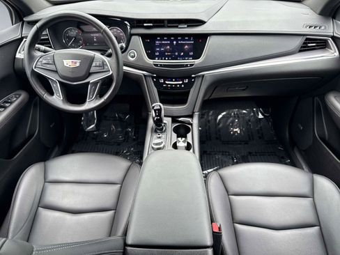Used 2023 Cadillac XT5 Luxury FWD image 17