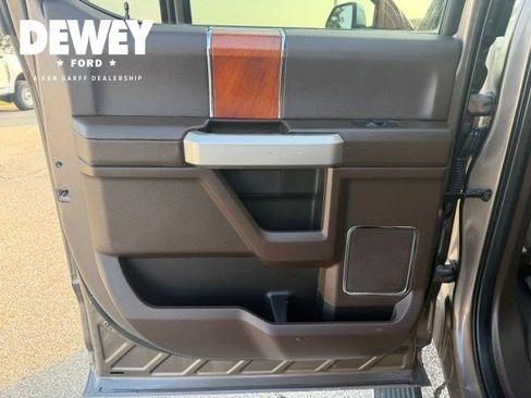 Used 2022 Ford F250 King Ranch w/ King Ranch Ultimate Package AWD/4WD image 28