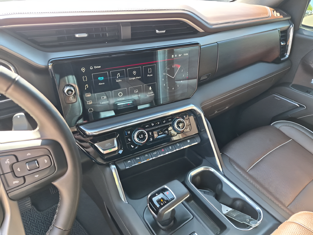 Used 2024 GMC Sierra 1500 Denali w/ Denali Reserve Package AWD/4WD image 24