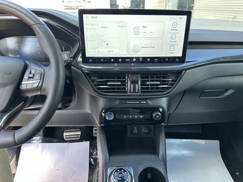 Used 2024 Ford Escape ST-Line w/ Tech Pack #1 AWD/4WD image 14