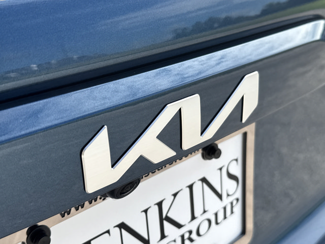New 2026 Kia Niro EX FWD image 13