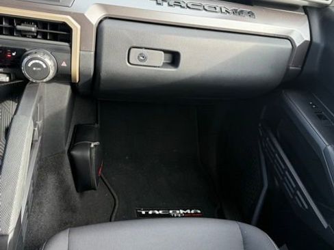 Used 2025 Toyota Tacoma TRD Off-Road w/ TRD Off Road Upgrade Package image 30