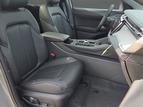 New 2026 Jeep Cherokee Limited image 23